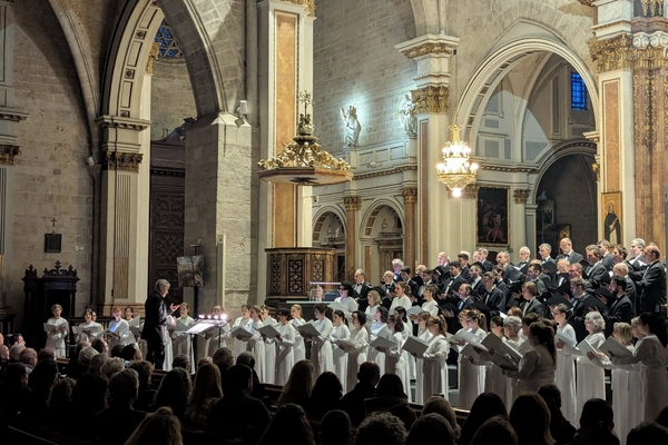 Cathedral, Miguelete and Holy Grail