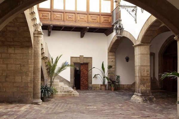 gallery